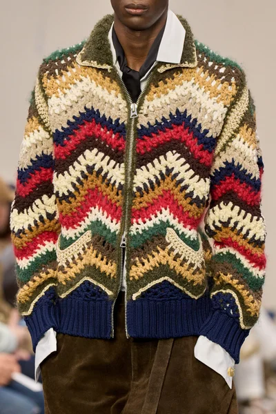 Look 63